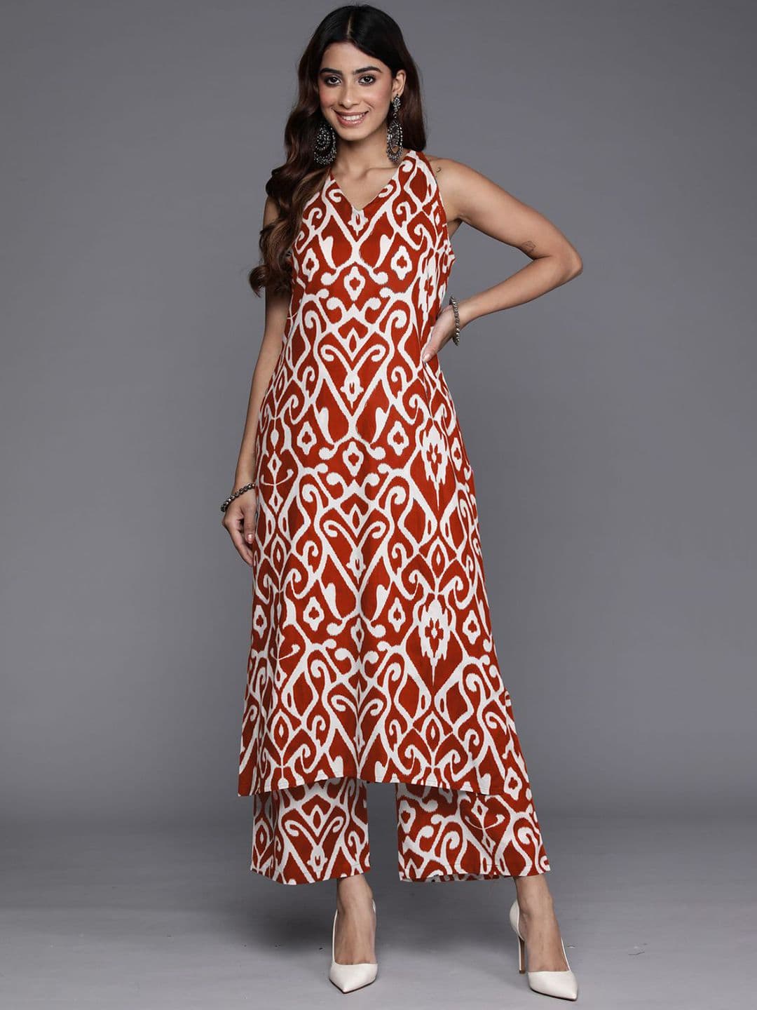 Ethnic Motifs Printed V-Neck Sleeveless Regular Pure Cotton Kurta With Palazzo