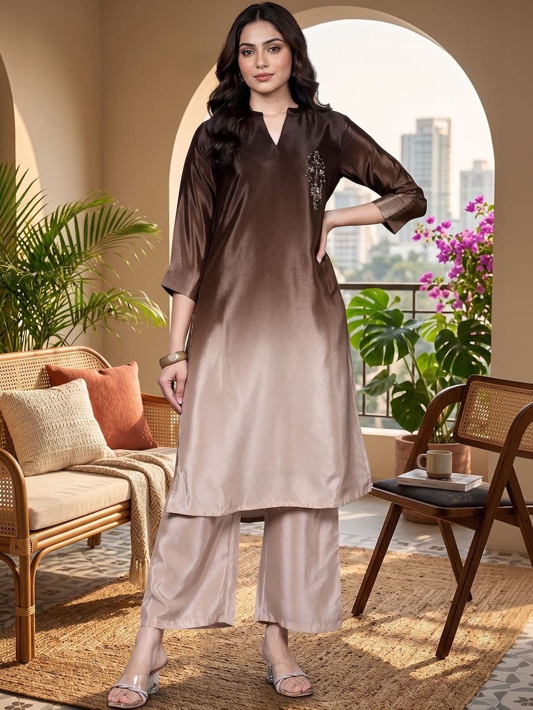 Women Ombre Dyed Regular Beads and Stones Kurta with Palazzos