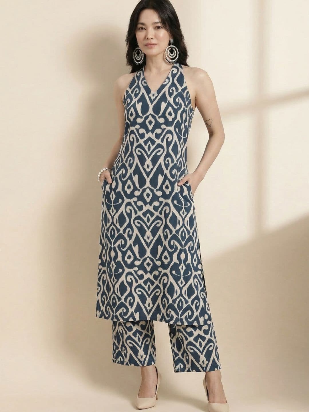 Women Printed Regular Pure Cotton Kurta with Trousers