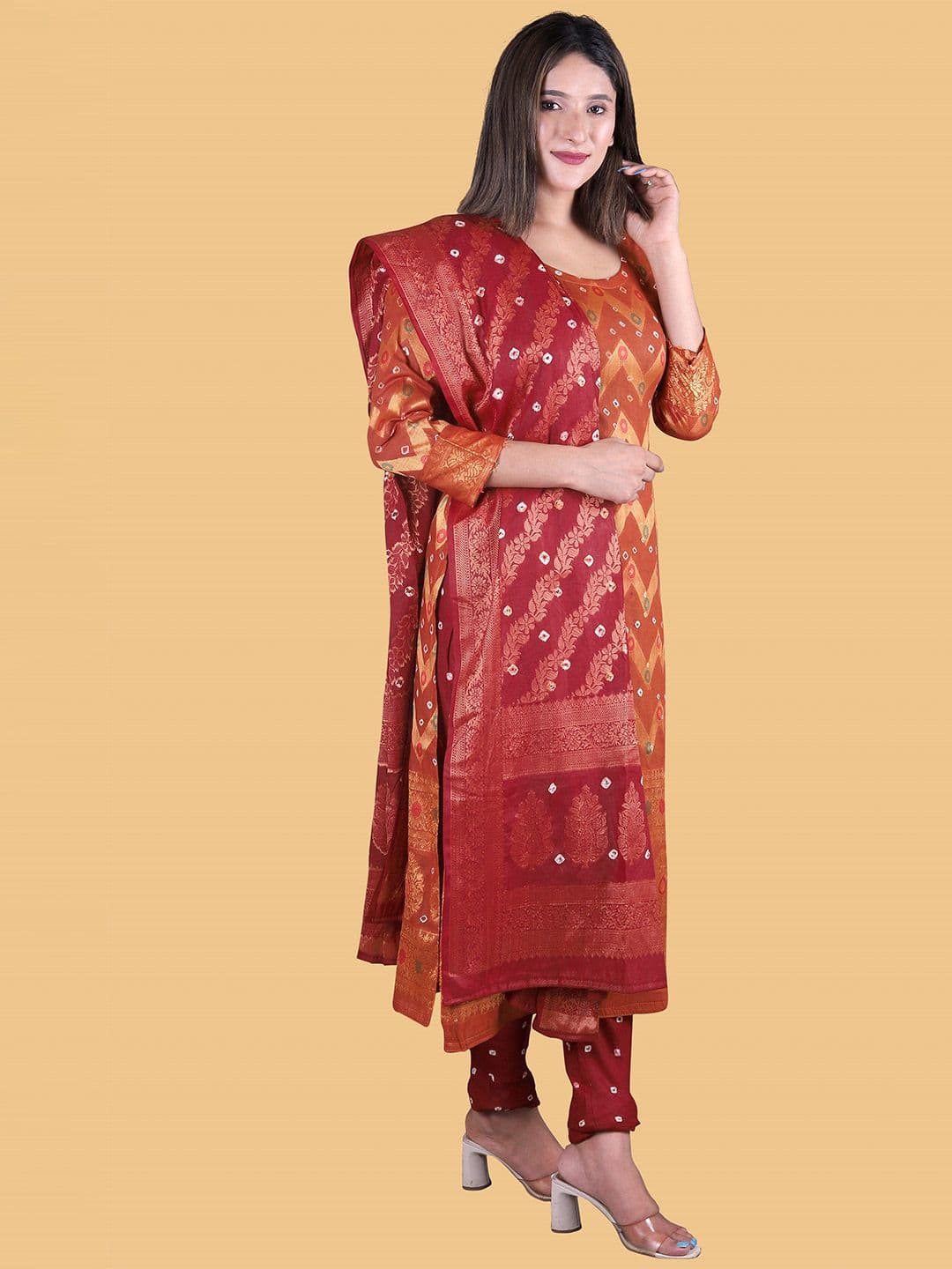 Women Mustard & Gold-Toned Pure Cotton Unstitched Dress Material