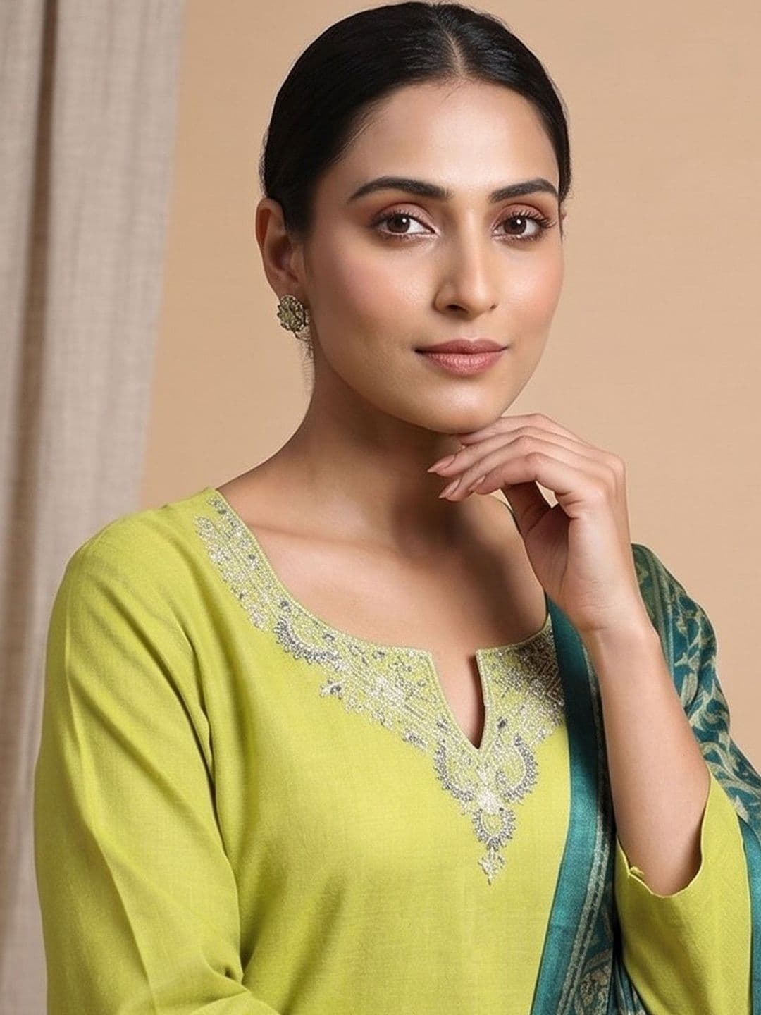 Women Ethnic Motifs Embroidered Regular Thread Work Kurta with Trousers & With Dupatta view 6