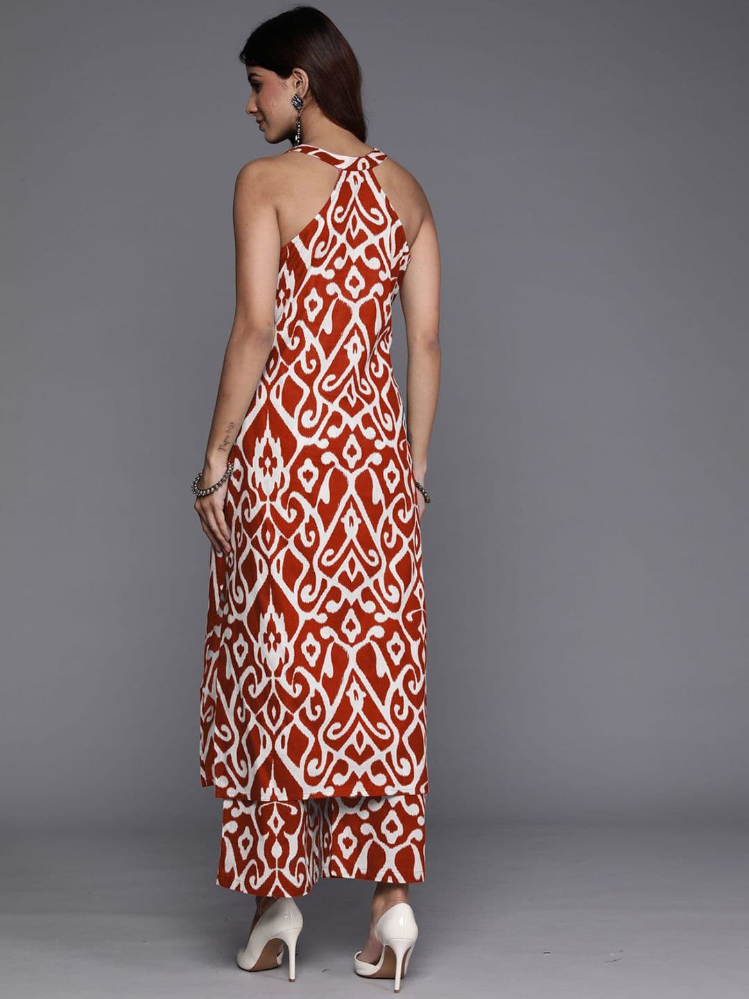 Ethnic Motifs Printed V-Neck Sleeveless Regular Pure Cotton Kurta With Palazzo view 4