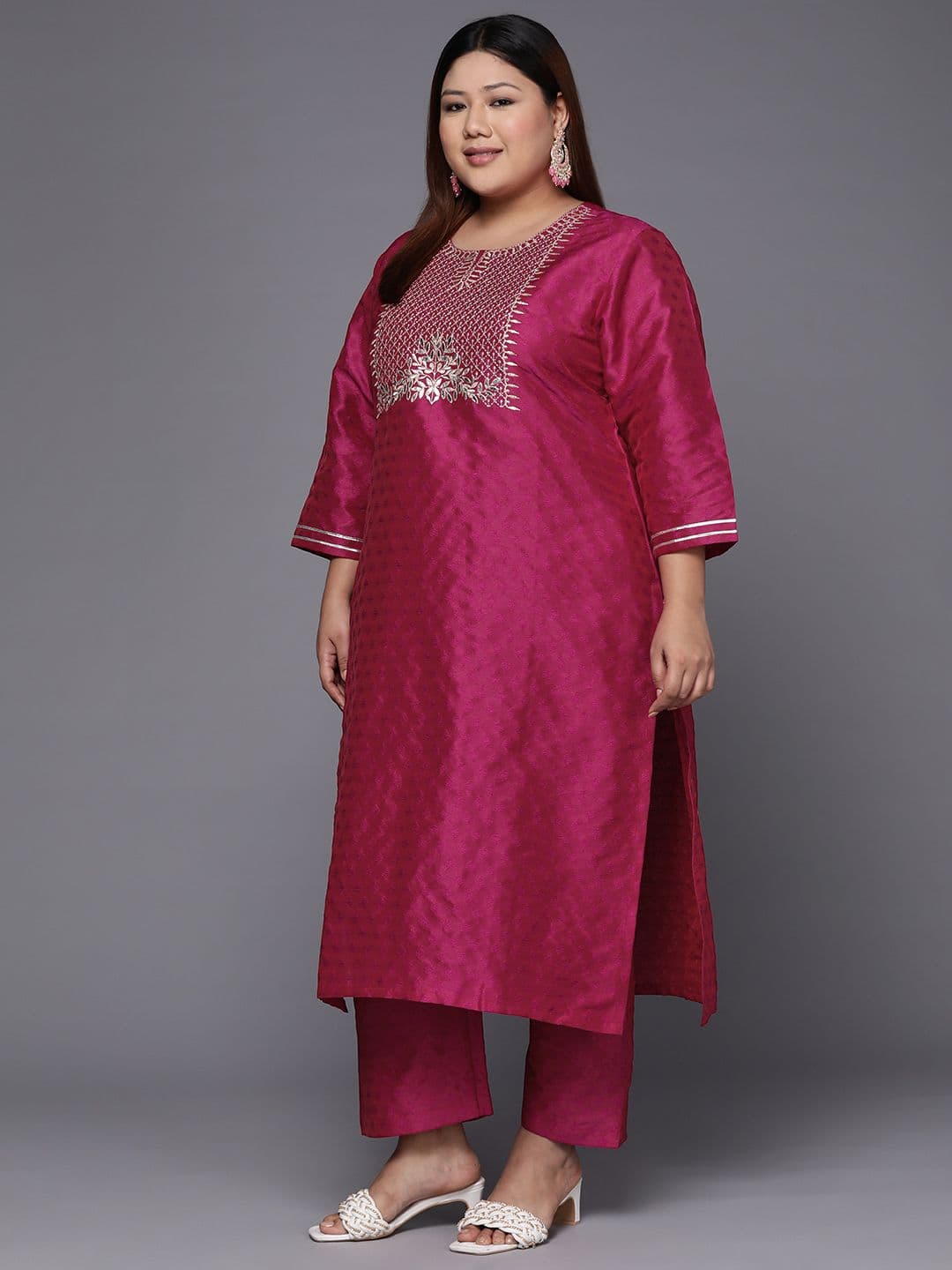 Women Magenta Floral Embroidered Kurta with Trousers & Dupatta view 6