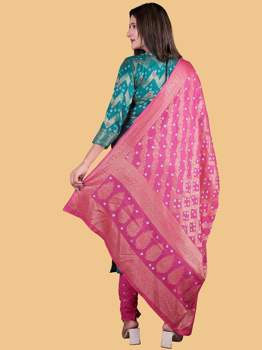Women Turquoise Blue & Pink Pure Cotton Unstitched Dress Material view 4
